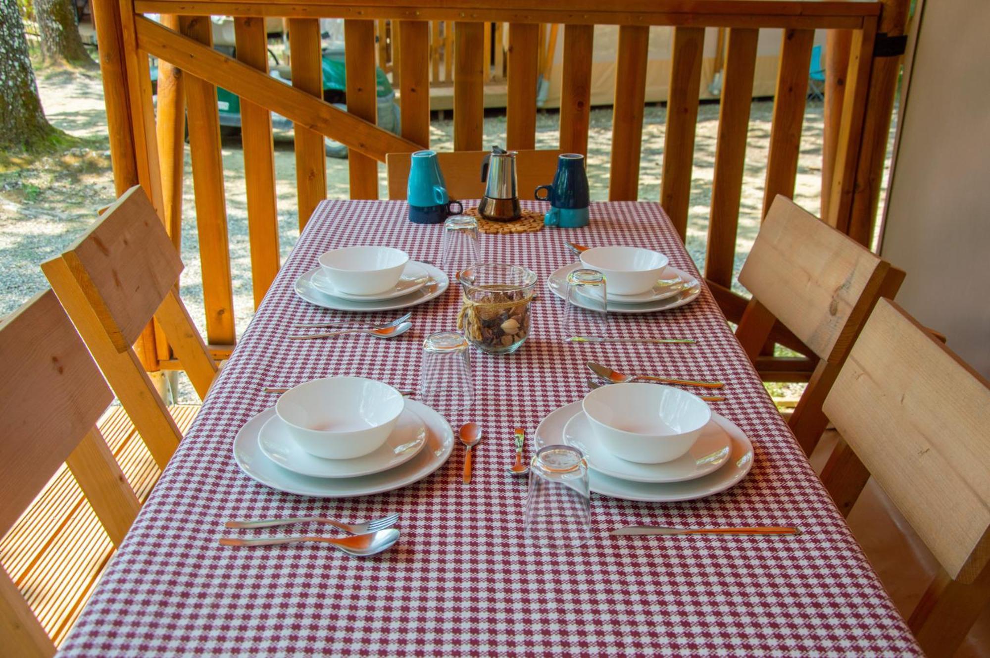 Luxor Chianti Glamping Village Кастелина ин Шианти Экстерьер фото